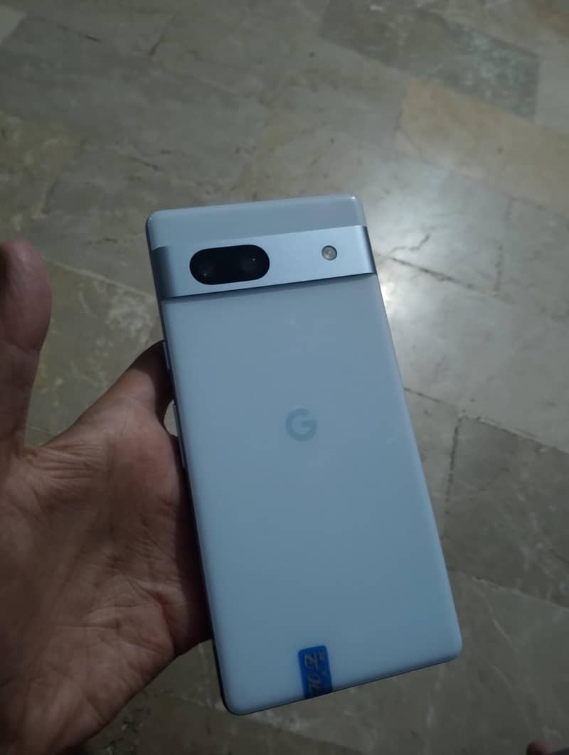 Google Pixel 7a 4
