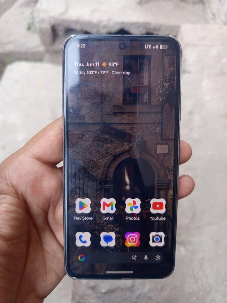 Google Pixel 8 2