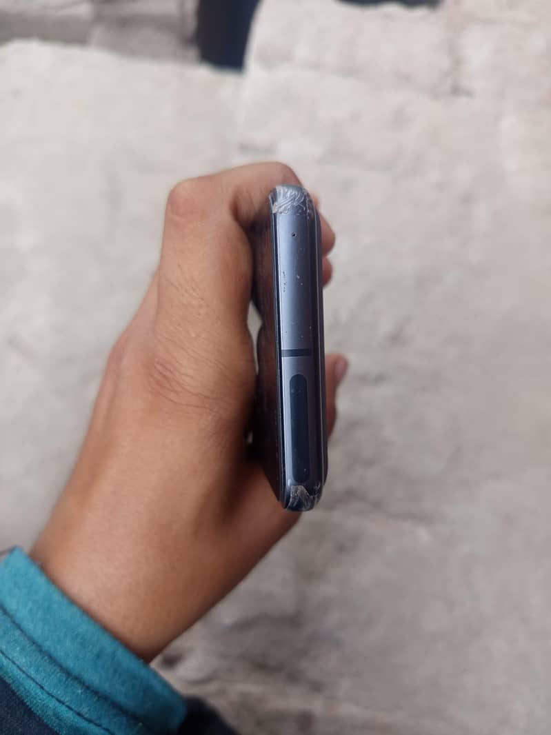 Google Pixel 8 6