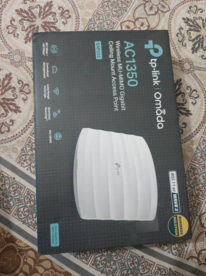 tp-link eap223 just box open 1
