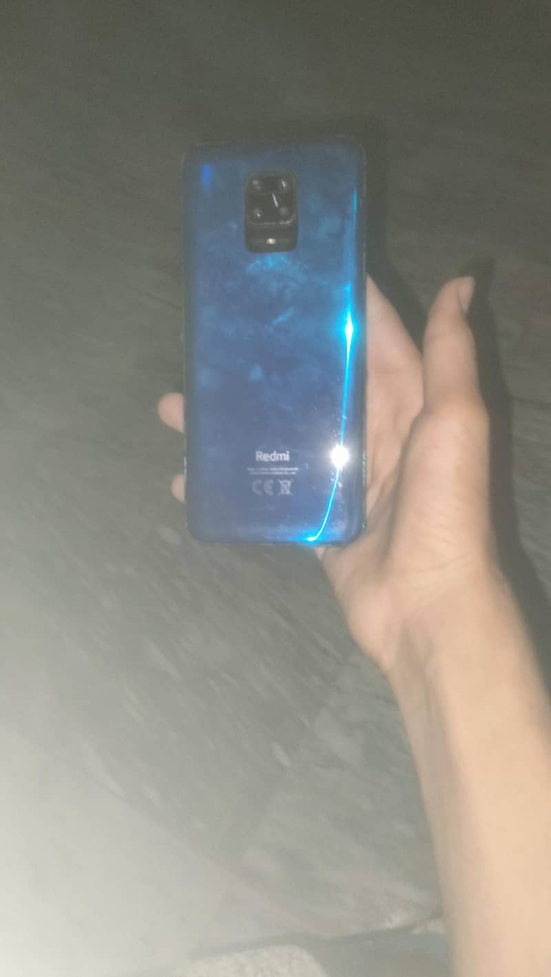 Xiaomi Redmi Note 9S 3