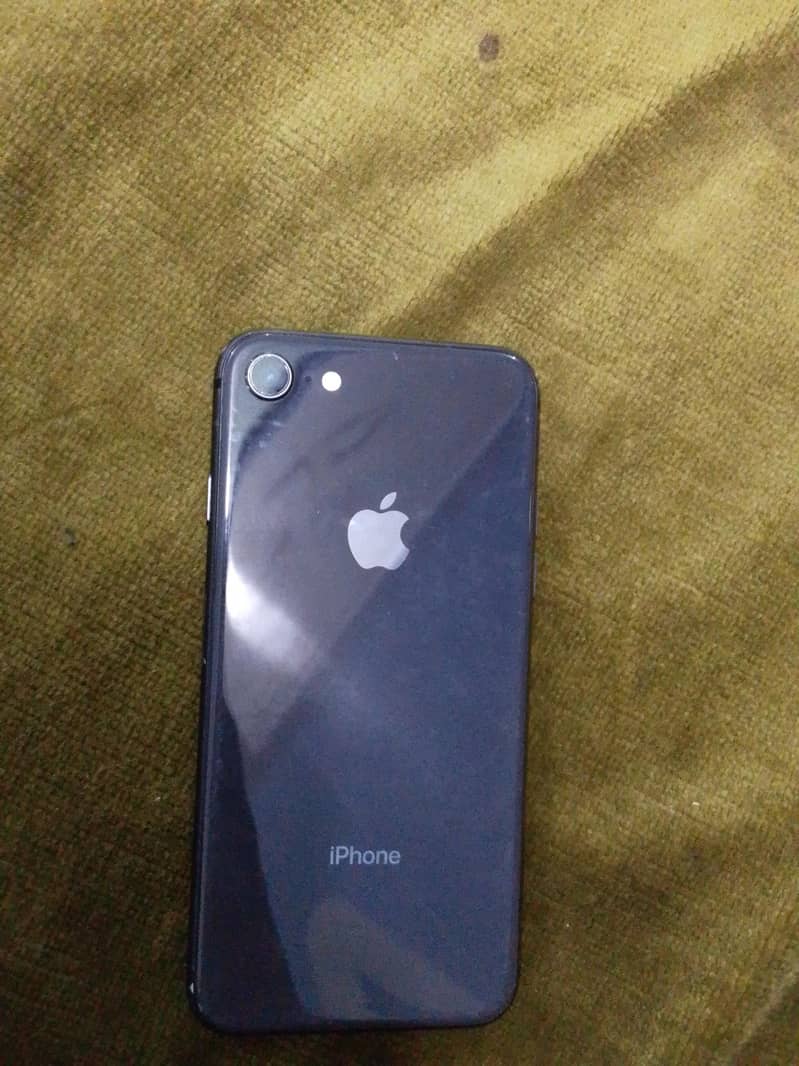 Apple iPhone 8 0