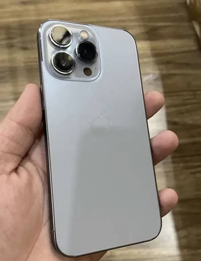 Apple iPhone 13 Pro