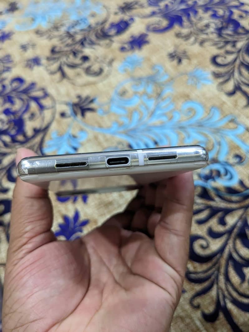 Google Pixel 6 Pro 8
