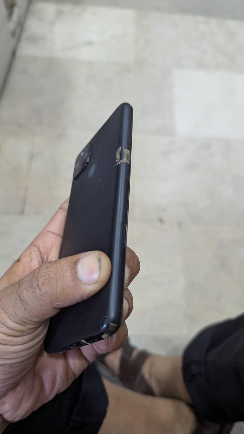 Google pixel 4a. 5g. 3