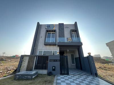 Beautiful designer brand new house