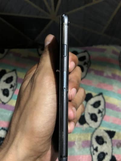 Apple iPhone 8