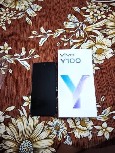 Vivo Y100 10/10 Scratchless Urgent Sale