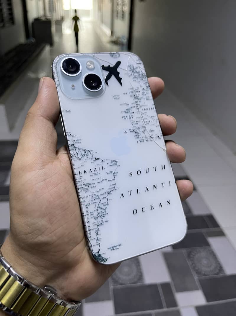 iPhone 15 0