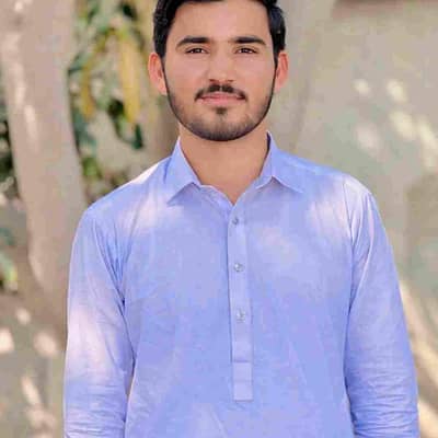 ڈرائیور نوکری کے لیے دستیاب