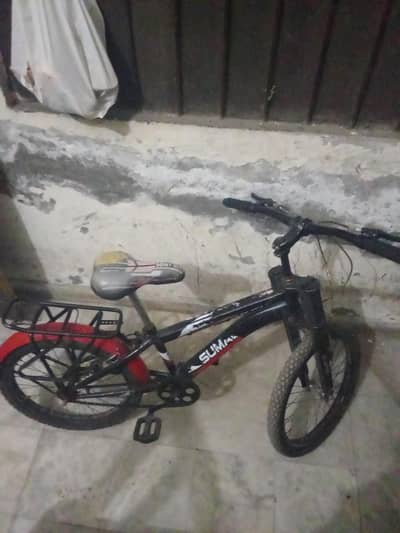 a bicycle is a good condition and low rent