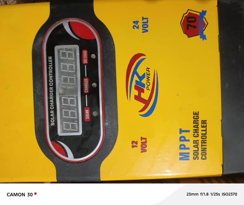 MPPT CHARGE CONTROLLER 1