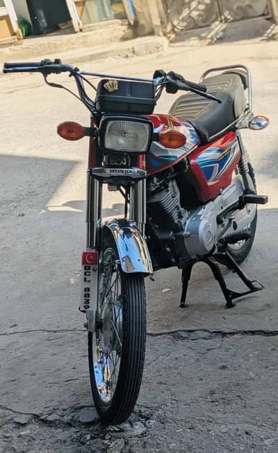 honda 125 model 2022 bilkul new condition smooth running good average