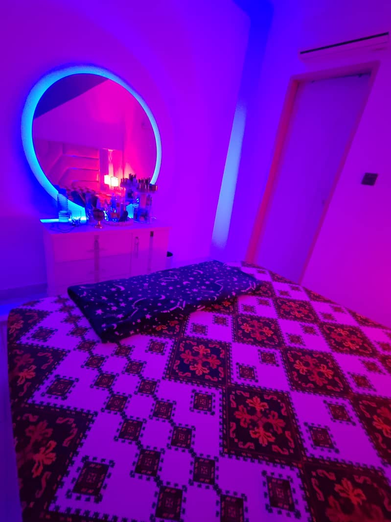 Dressing table 4