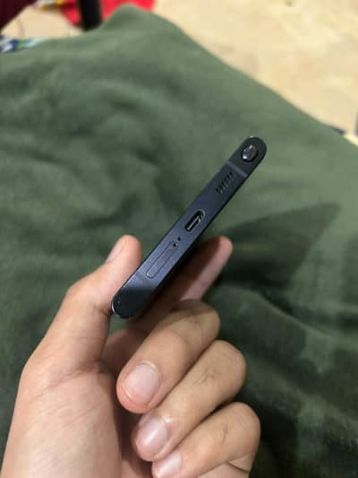 Samsung Mobile S22 Ultra non pta