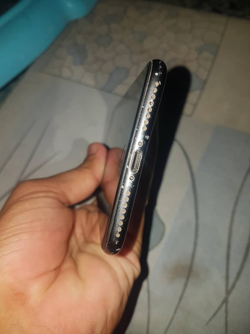 Apple iPhone 7 Plus 4