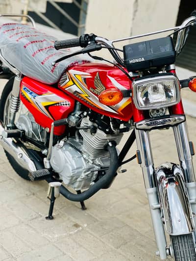 Honda CG 125 2025
