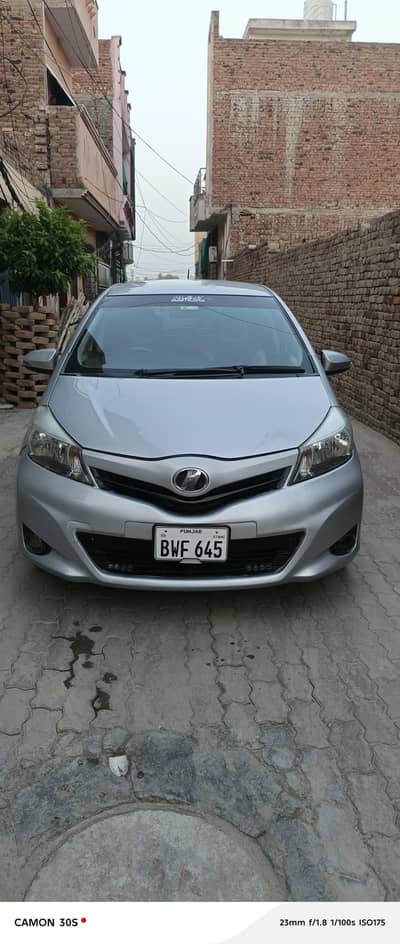 Toyota Vitz 2013