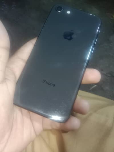 Apple iPhone 8 64 gb non PTA glass break
