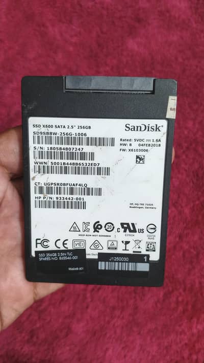 256 GB SSD 100% Health Branded