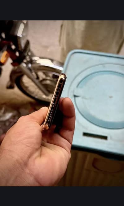 Apple iPhone XS PTA approved