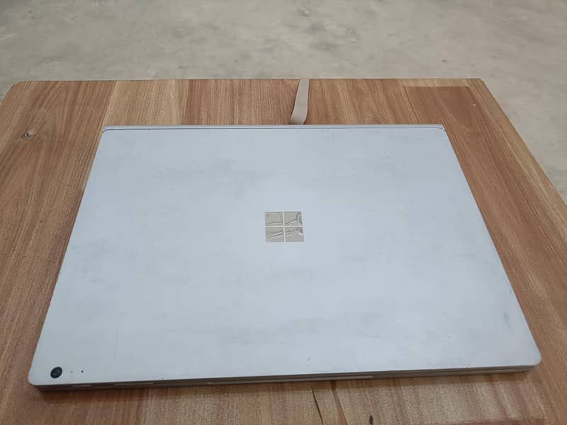 Microsoft Surface Book 1 4