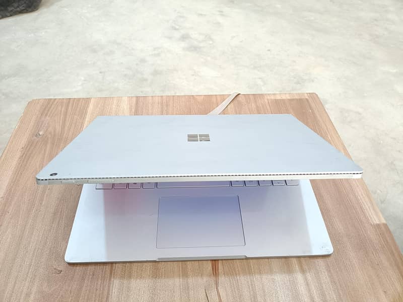 Microsoft Surface Book 1 5
