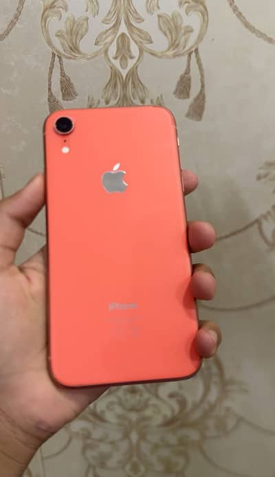Apple iPhone XR