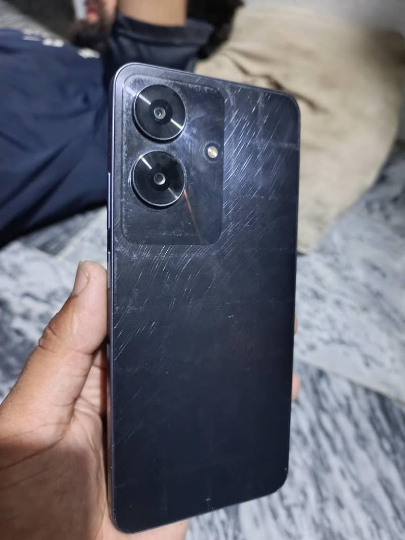 Realme Note 60 6