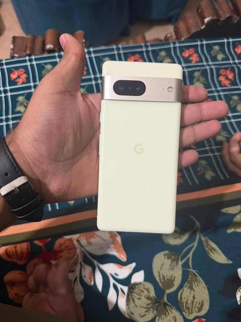 Google Pixel 7 0