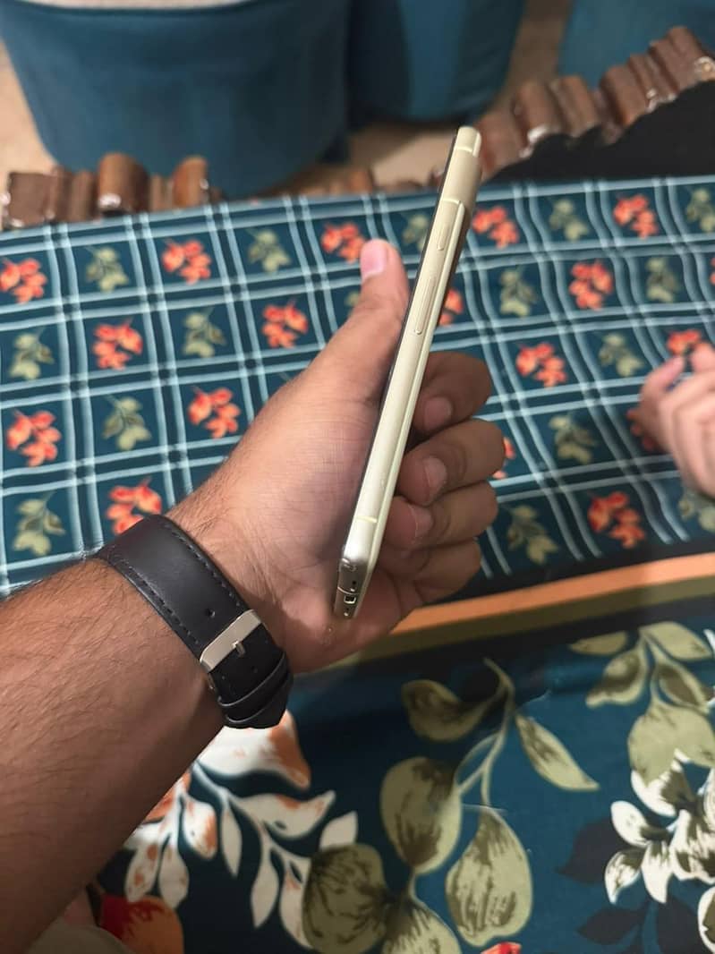 Google Pixel 7 2