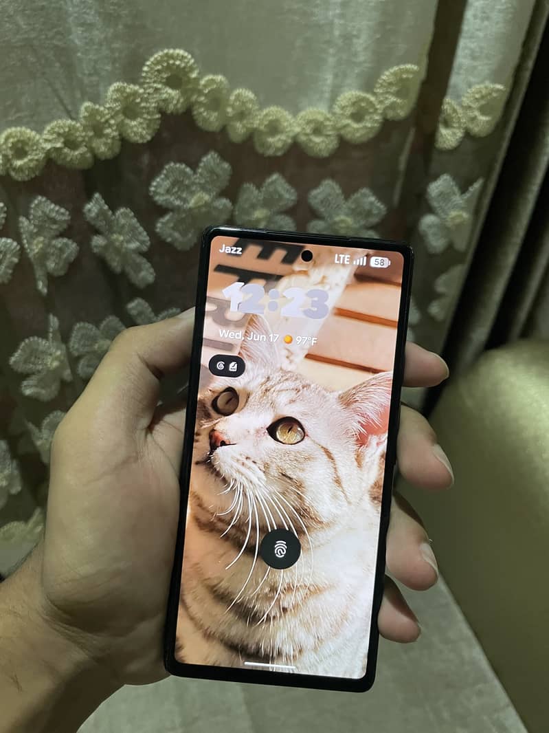Google Pixel 6a 1