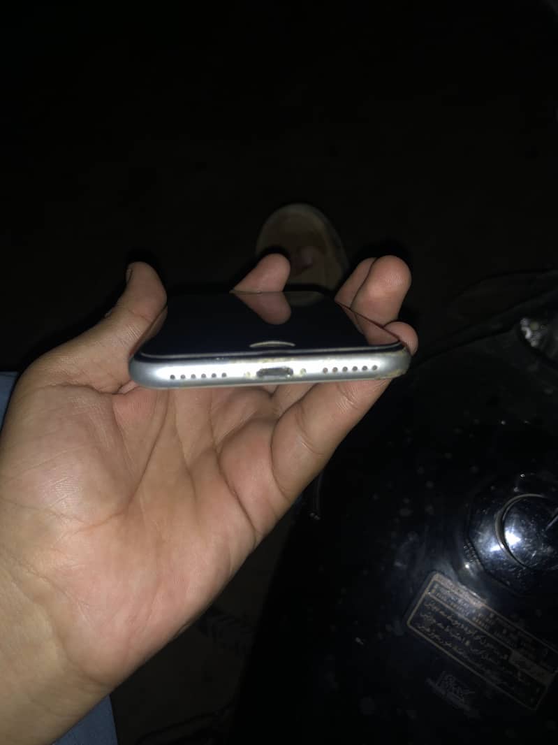 Apple iPhone SE 2