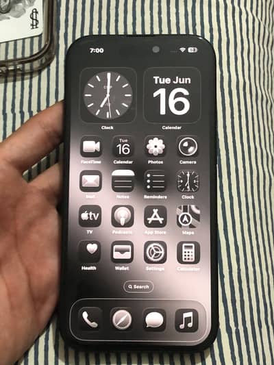 Apple iPhone 15