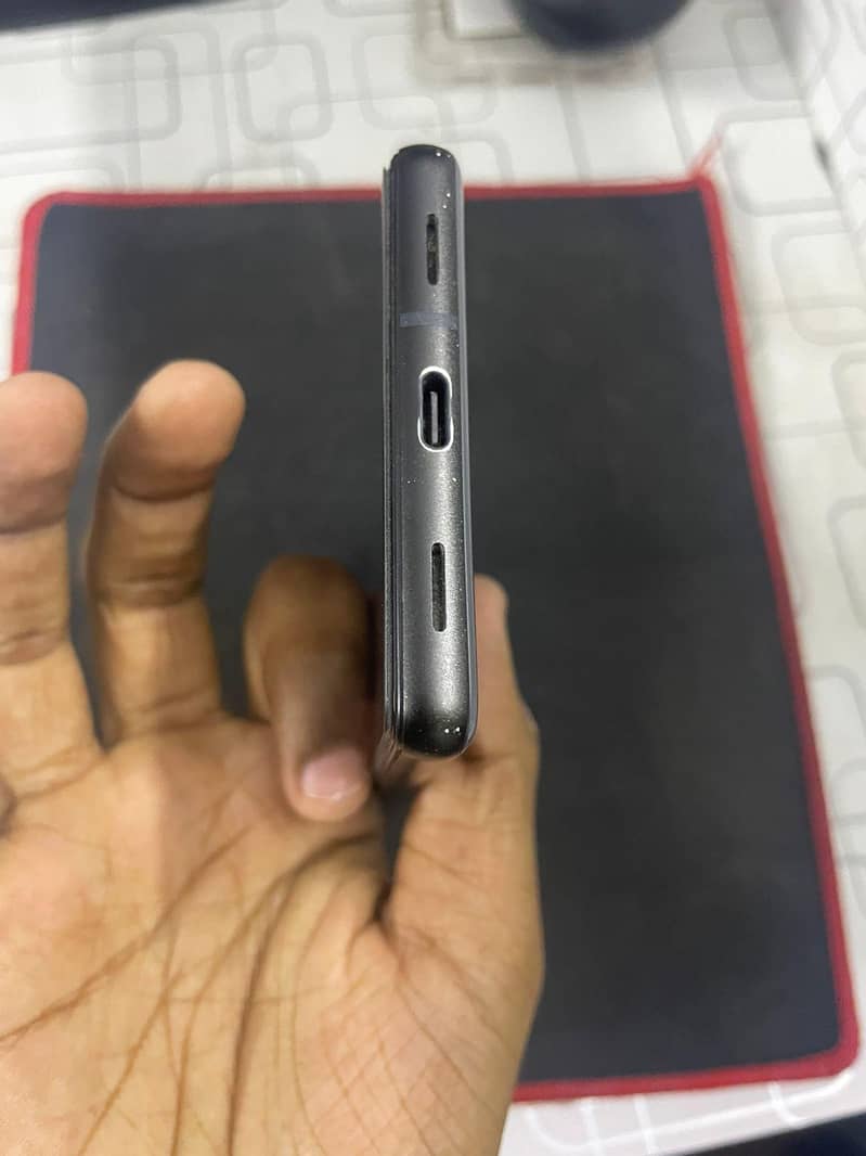 Google Pixel 6a 4
