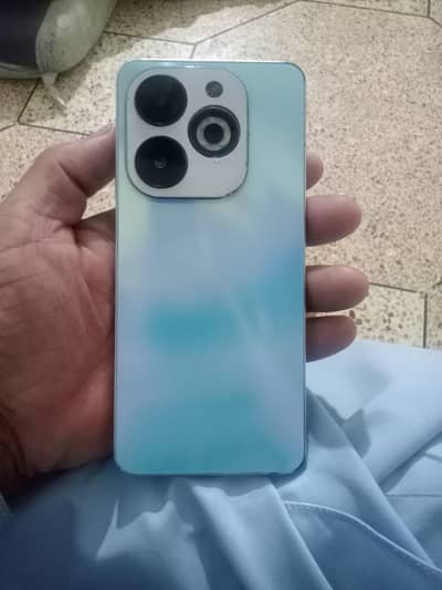 Infinix Smart 8 Pro