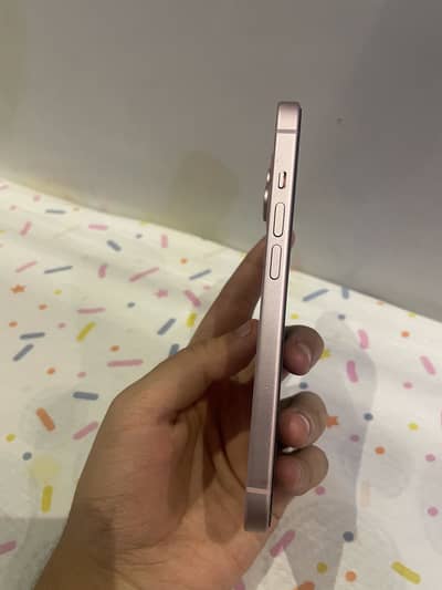 Apple iPhone 15