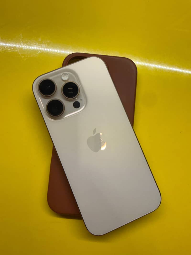 iPhone 16 Pro 5