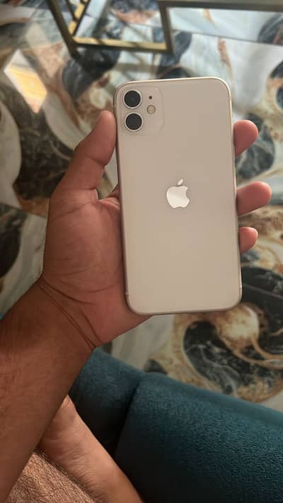 Apple iPhone 11