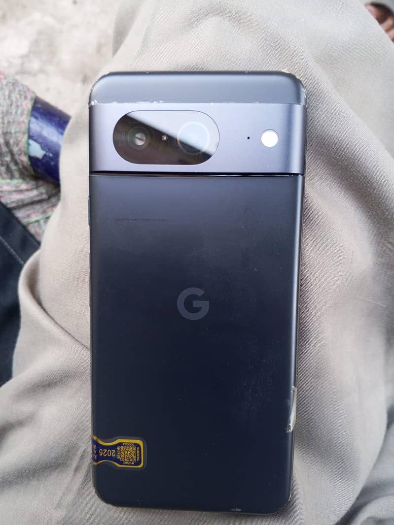 Google Pixel 8 6