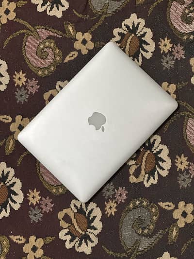Apple MacBook Pro 2015 16GB RAM| 256GB ssd