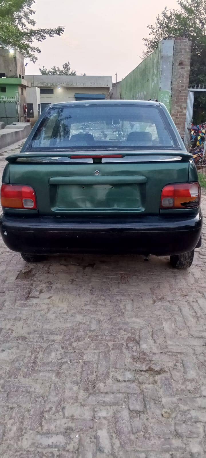 Kia 2001 6