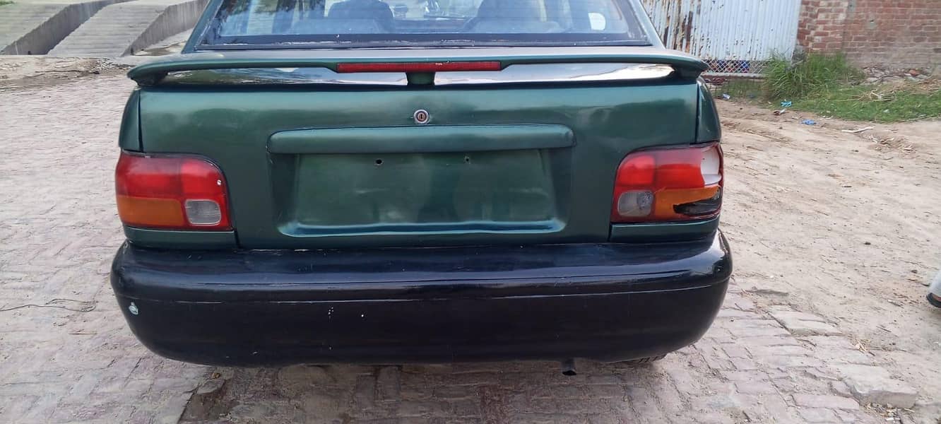Kia 2001 8