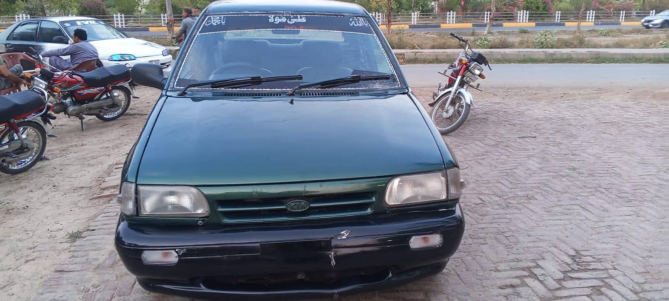 Kia 2001 10