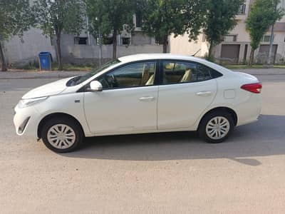 Toyota Yaris 2021
