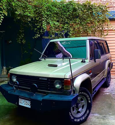 Mitsubishi Pajero 1988