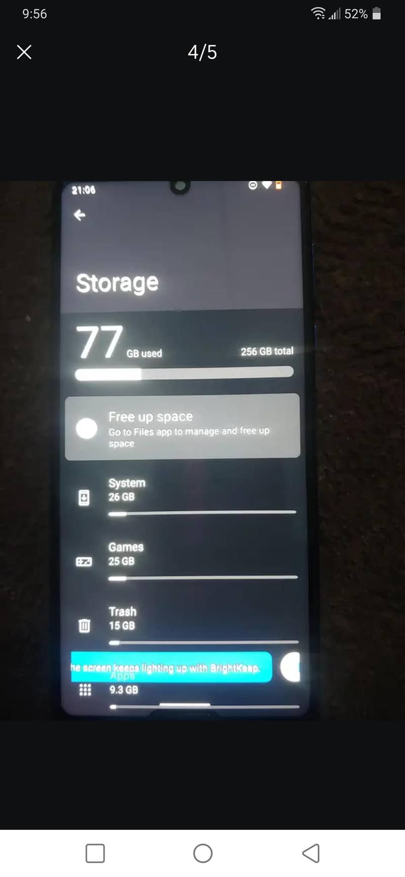 Sharp Aquos R5G 1