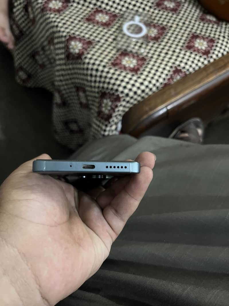 Redmi note 13 pro 4