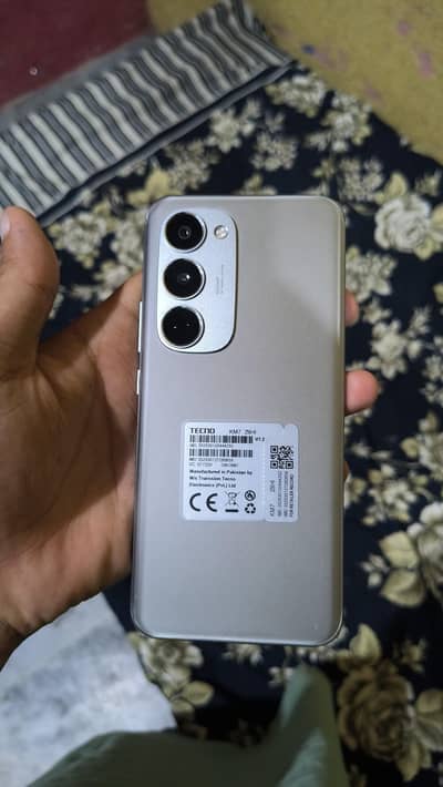 Techno Spark 40 pro plus