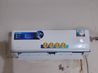 It is a brand new T3 Inverter AC for sale.
